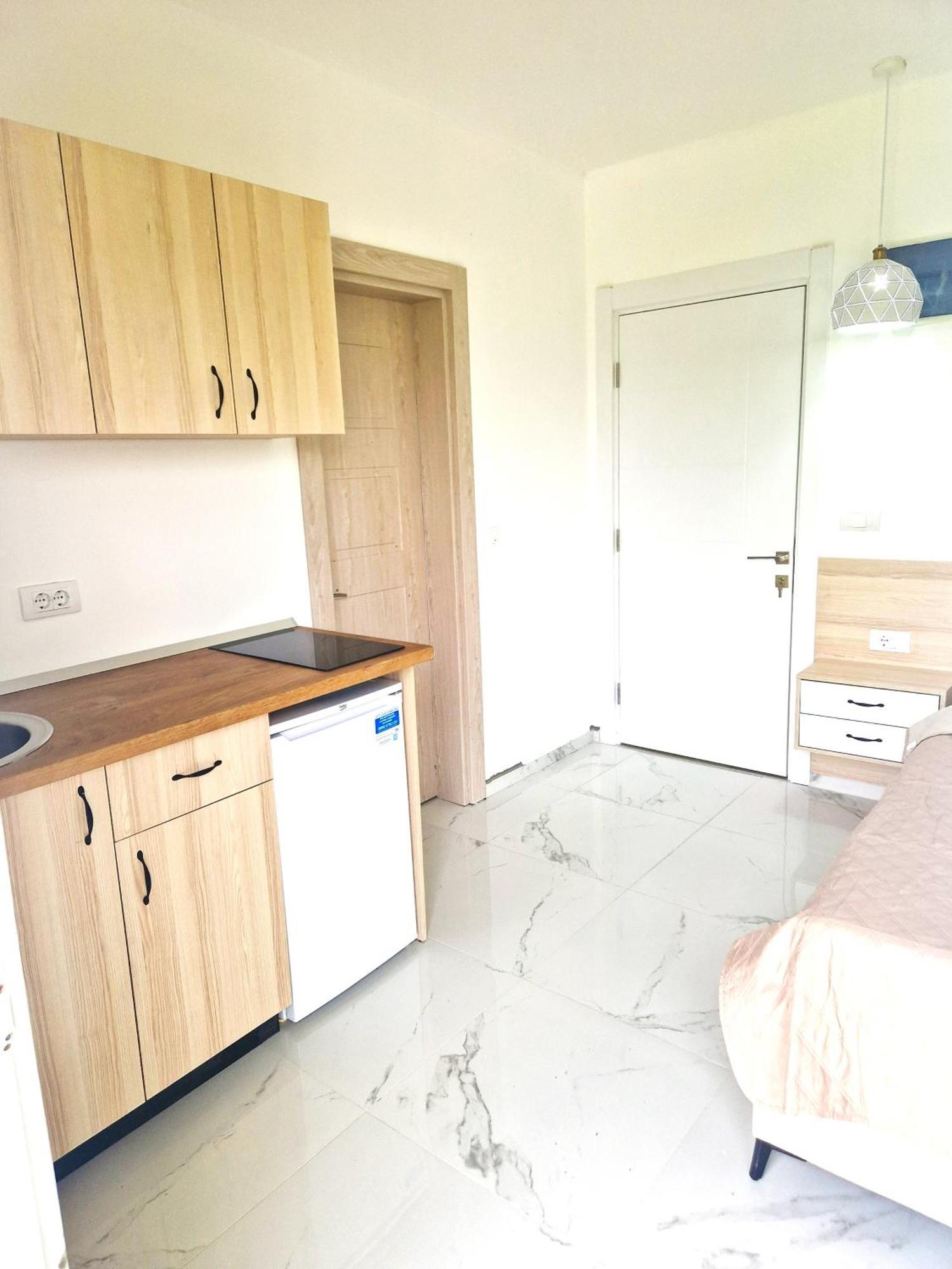 Ivana Apartments 울친 외부 사진